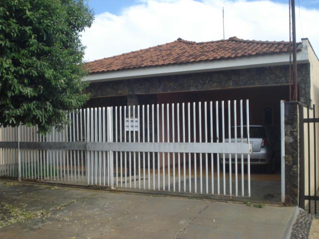 Casa à venda em Parque Gloria Ii, Catanduva - foto 1 de 8