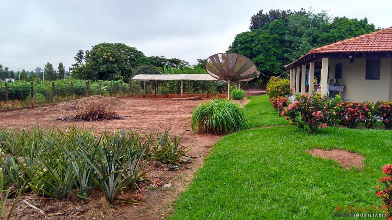 Chácara à venda em Jardim Alpino, Catanduva - foto 2 de 13