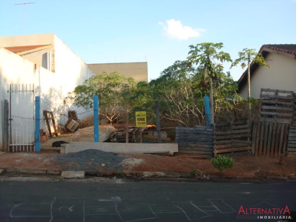 Terreno à venda em Centro, Uchoa - foto 1 de 2