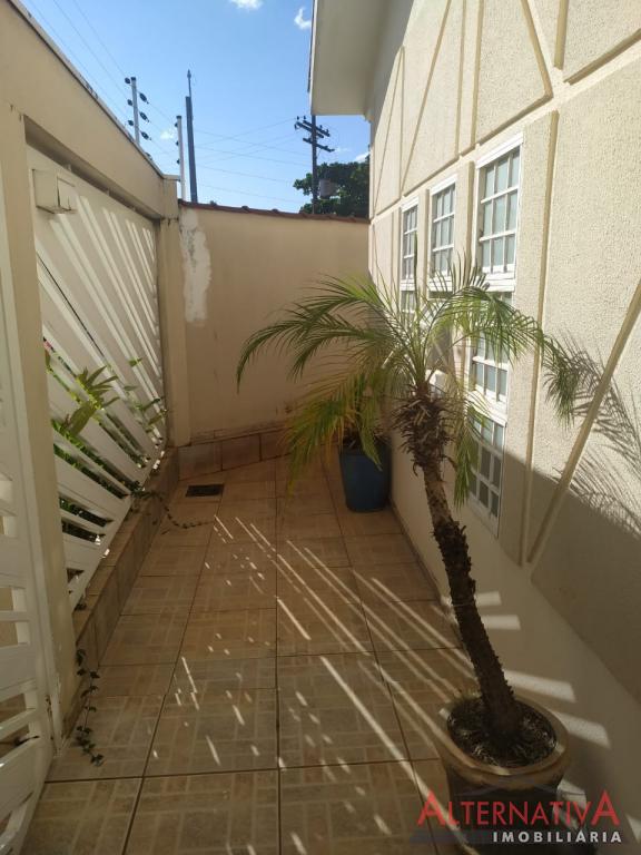 Casa à venda em Parque Gloria Ii, Catanduva - foto 2 de 18