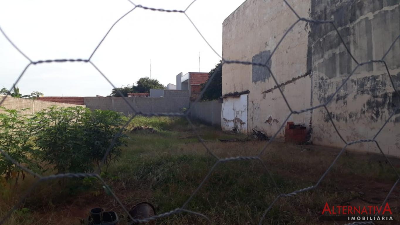 Terreno à venda em Centro, Catanduva - foto 2 de 3