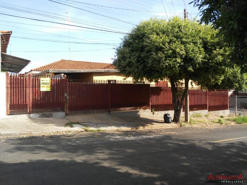 Casa à venda em Vila Motta, Catanduva - foto 1 de 10
