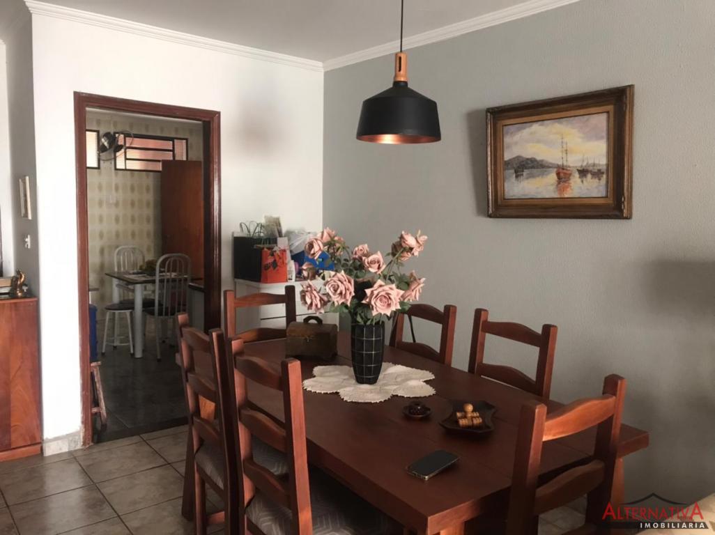 Casa à venda em Centro, Catanduva - foto 2 de 12