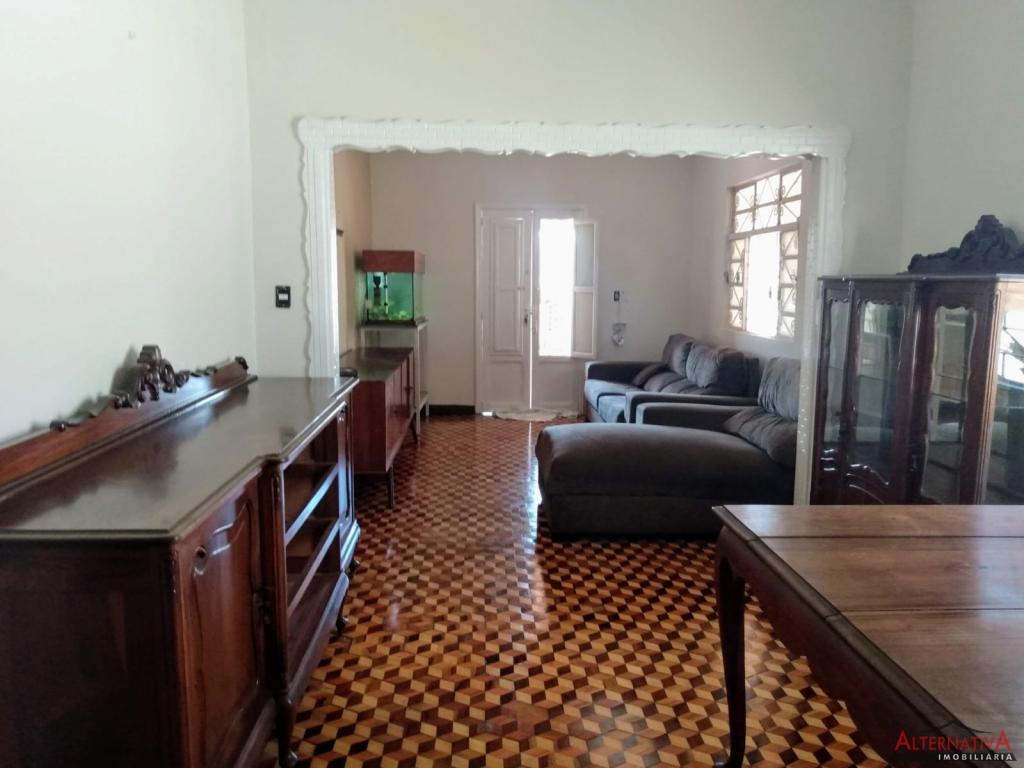 Casa à venda em Centro, Catanduva - foto 1 de 15