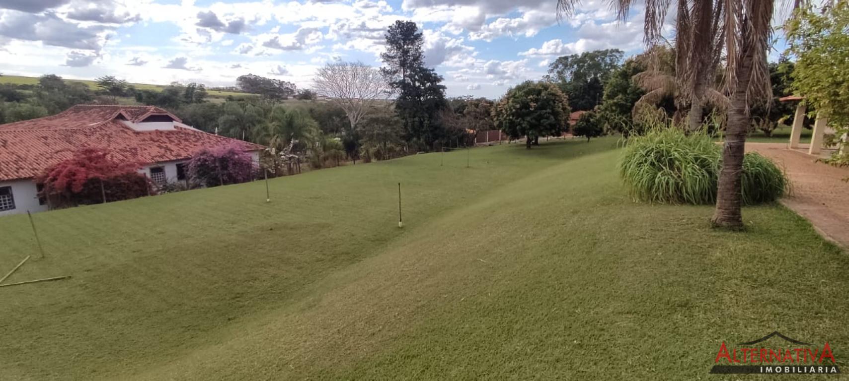 Chácara à venda em Jardim Dos Coqueiros, Catanduva - foto 2 de 23