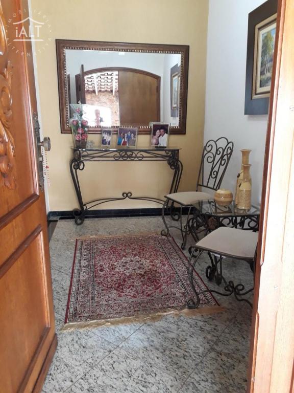 Casa à venda em Jardim Caparroz, Catanduva - foto 1 de 26