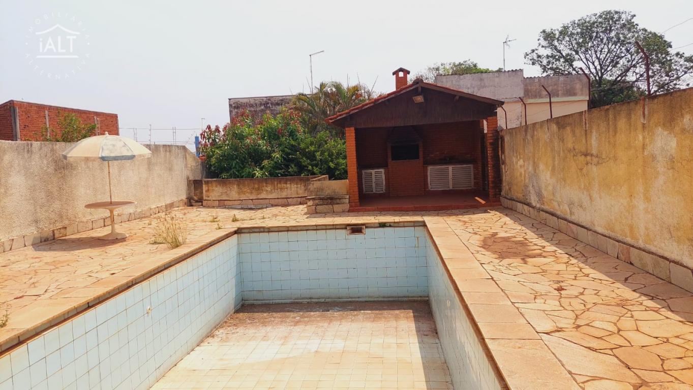 Casa à venda em Centro, Catanduva - foto 1 de 5