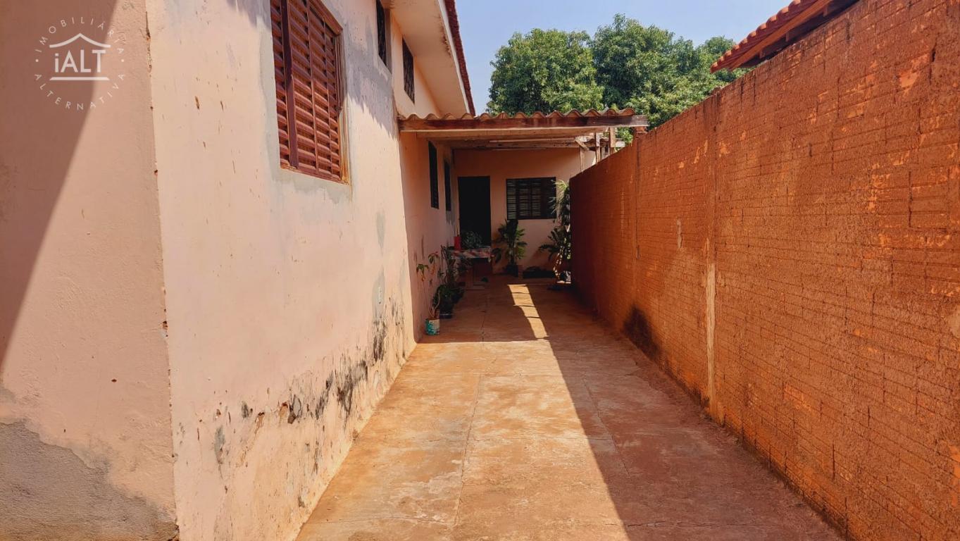 Casa à venda em Vila Motta, Catanduva - foto 1 de 16