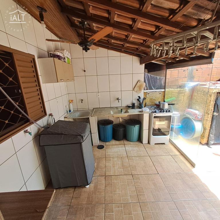 Casa à venda em Centro, Ariranha - foto 1 de 9