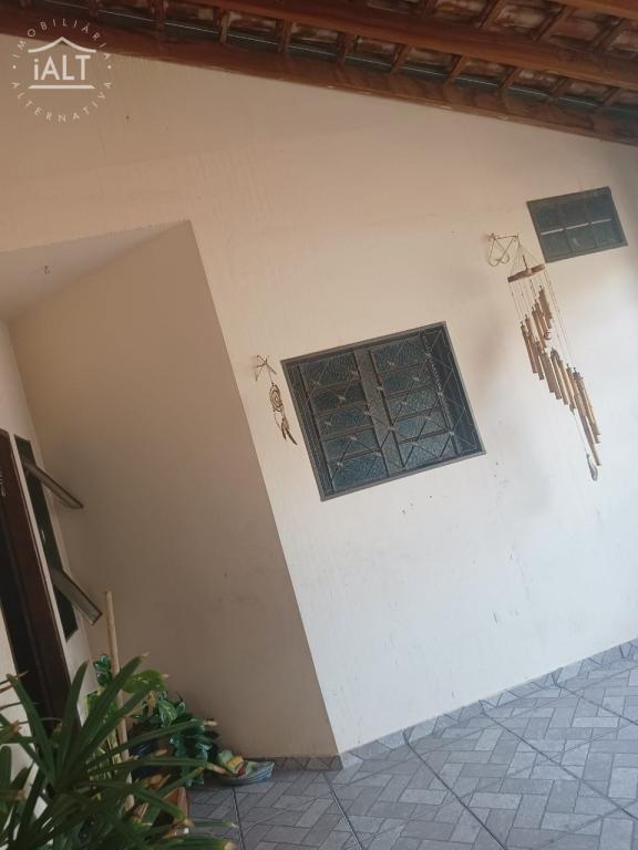 Casa à venda em Conjunto Hab Prefeito Pedro Nechar, Catanduva - foto 2 de 23