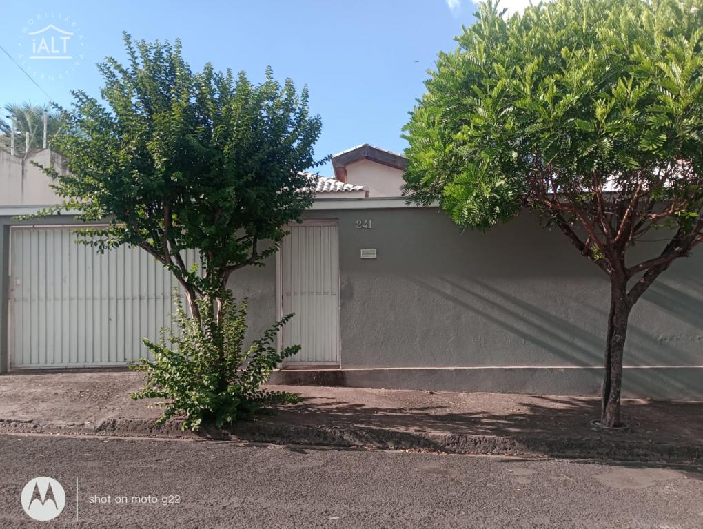Casa à venda em Jardim Vertoni, Catanduva - foto 1 de 16