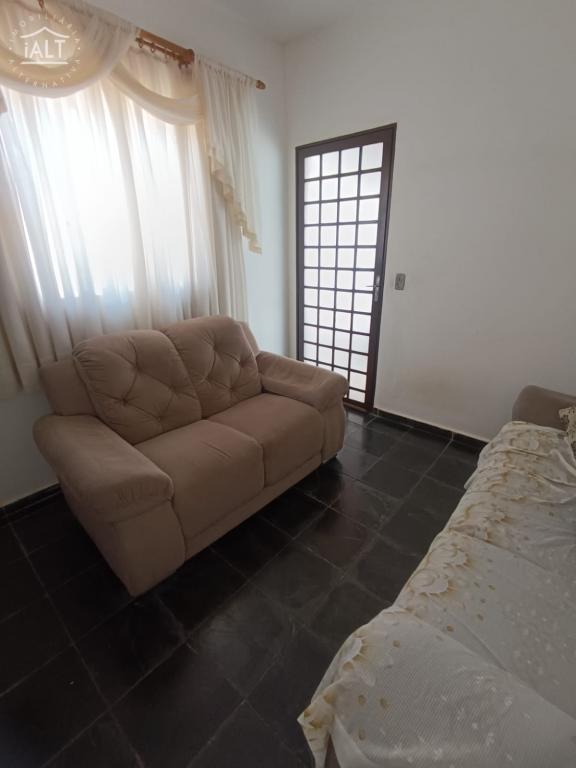 Casa à venda em Conjunto Hab Prefeito Pedro Nechar, Catanduva - foto 4 de 13