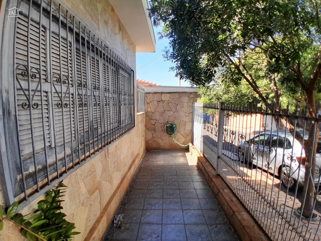 Casa à venda em Vila Guzzo, Catanduva - foto 2 de 14