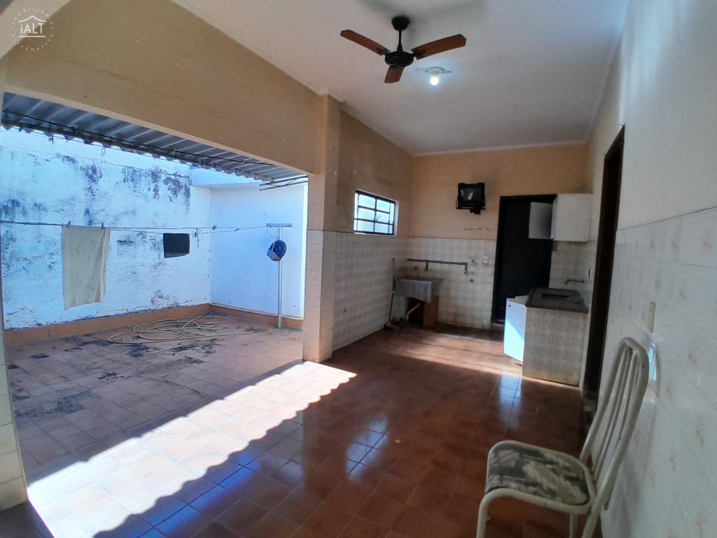 Casa à venda em Vila Guzzo, Catanduva - foto 11 de 14