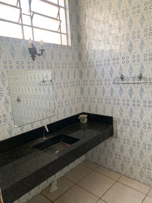 Sala para alugar em Centro, Catanduva - foto 8 de 9