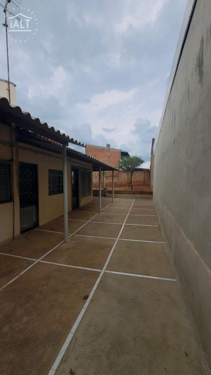 Casa à venda em Vila Santo Antonio, Catanduva - foto 1 de 10