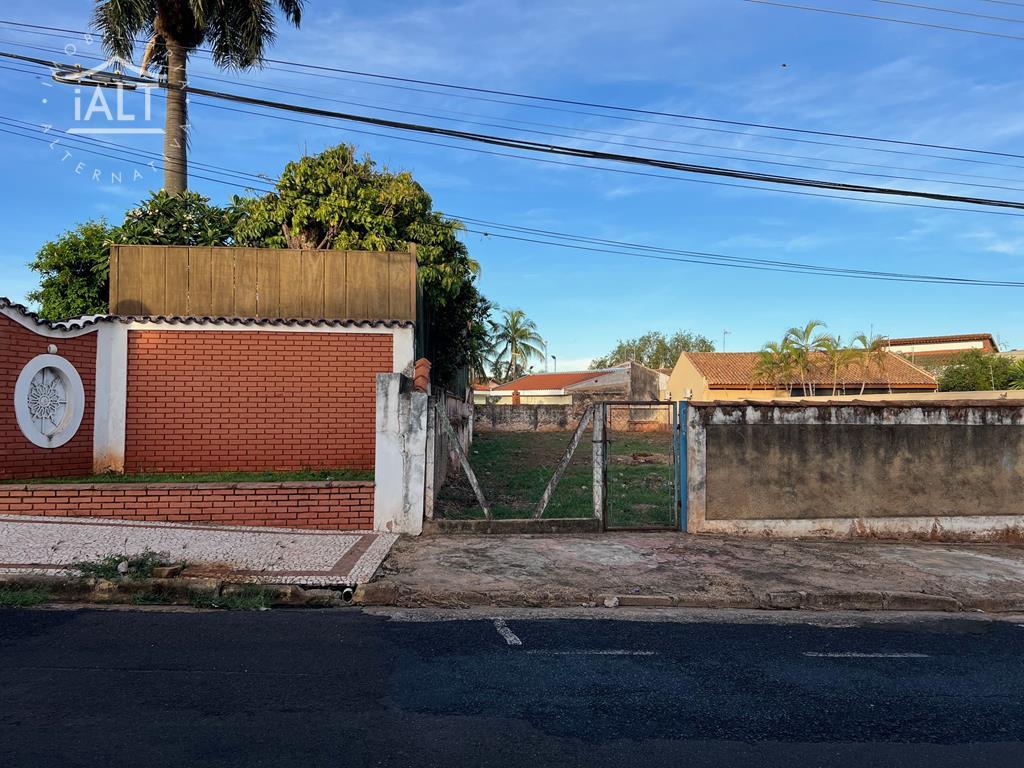 Terreno à venda em Centro, Catanduva - foto 2 de 7