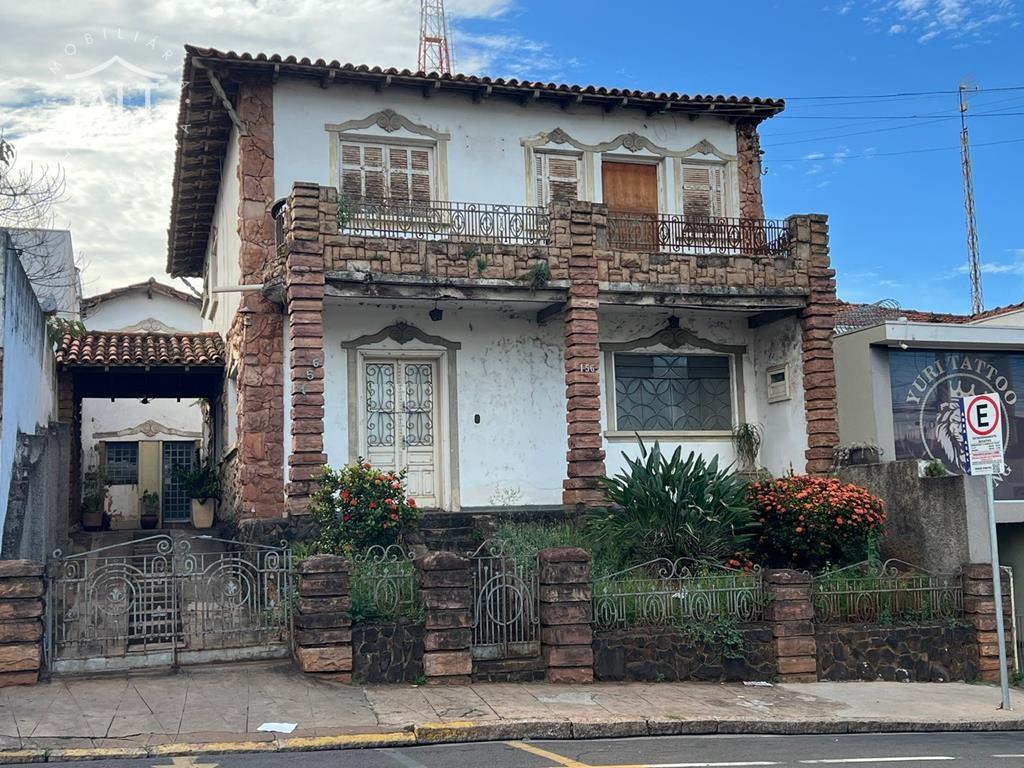 Casa à venda em Centro, Catanduva - foto 1 de 15