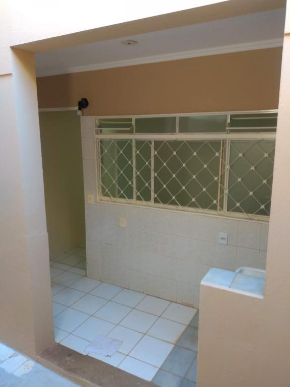 Casa à venda em Jardim Amendola, Catanduva - foto 10 de 14