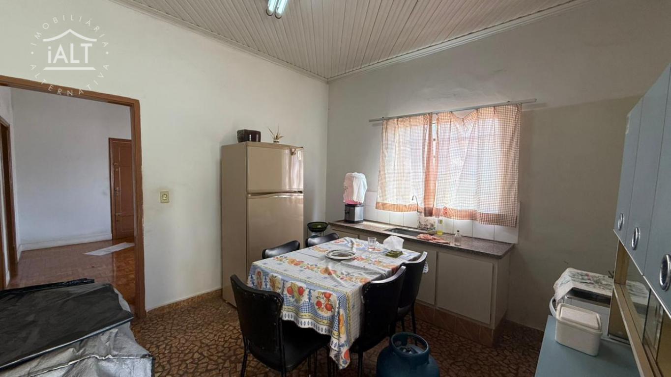 Casa à venda em Vila Santo Antonio, Catanduva - foto 4 de 10