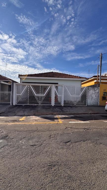 Casa à venda em Higienopolis, Catanduva - foto 1 de 18