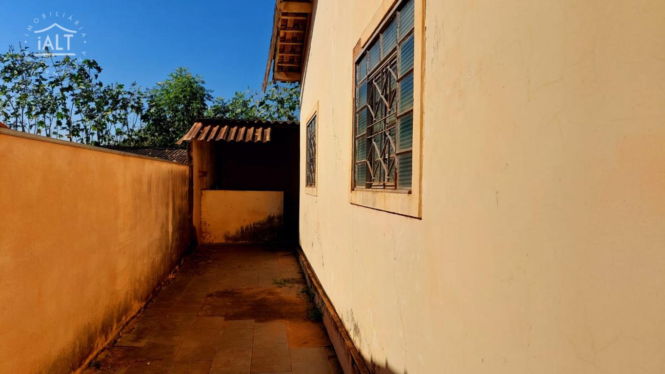 Casa à venda em Conjunto Hab Comendador Jose A Borelli, Catanduva - foto 6 de 8