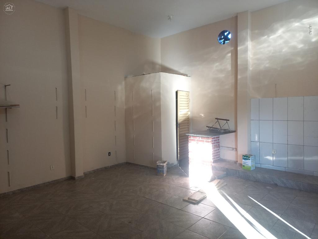 Salão para alugar em Parque Residencial Flamingo, Catanduva - foto 1 de 4