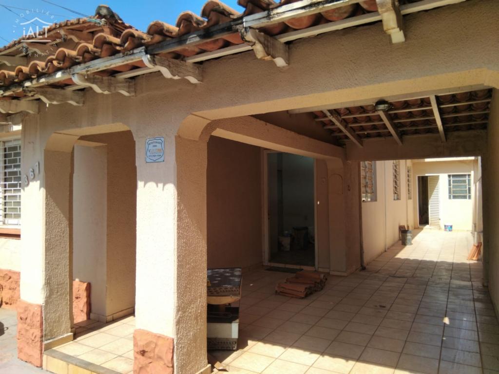 Casa à venda em Centro, Catanduva - foto 1 de 13