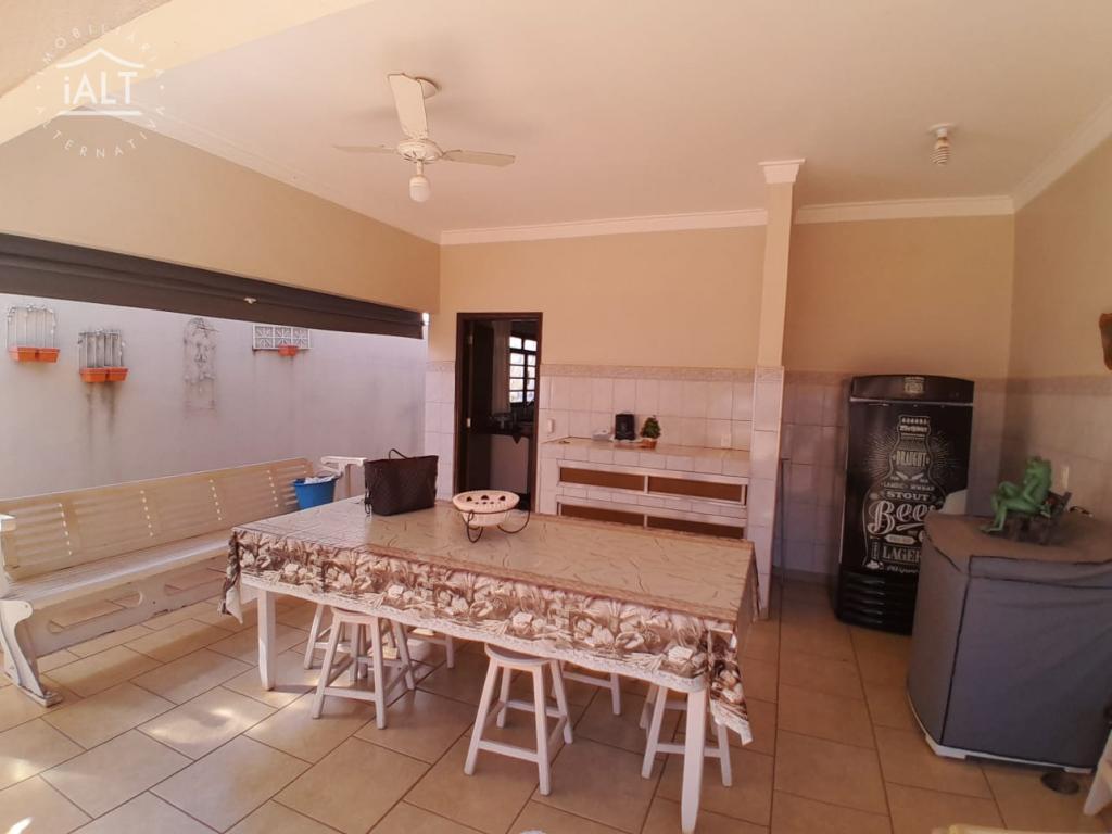 Casa à venda em Higienopolis, Catanduva - foto 18 de 25