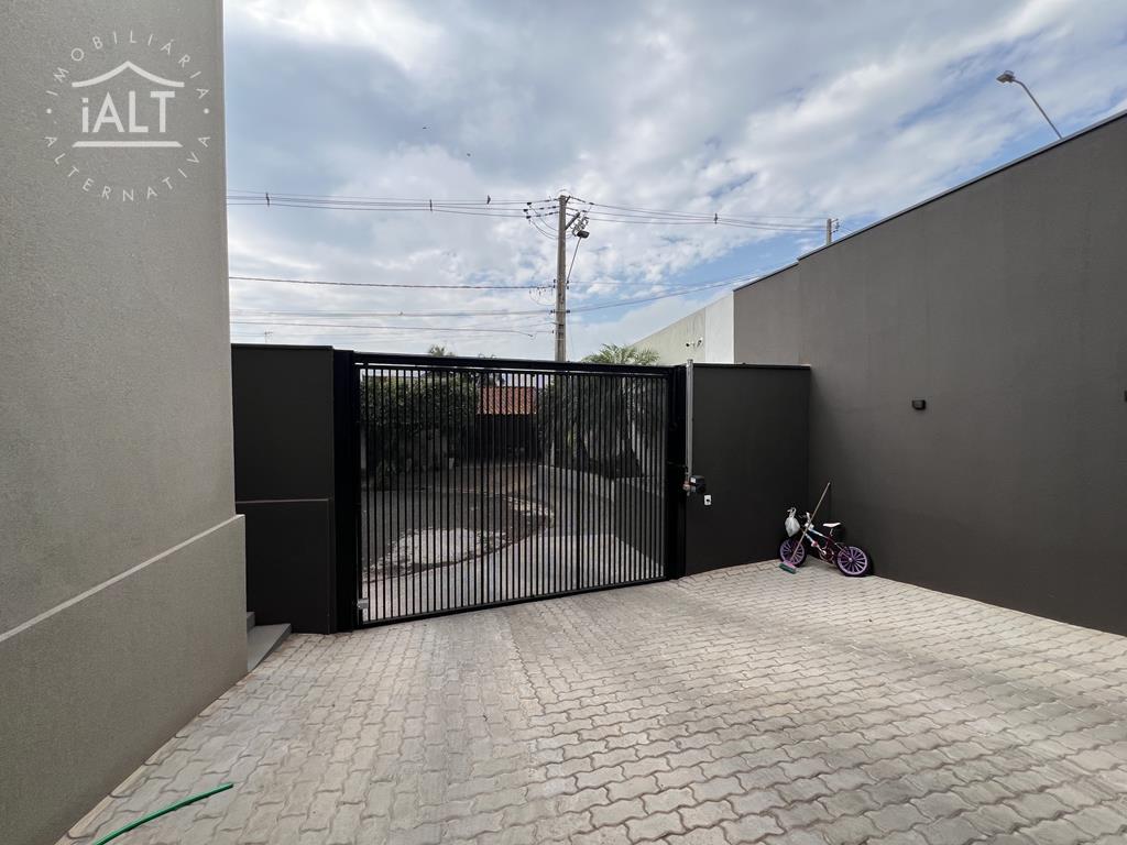 Casa à venda em Jardim Residencial Diolfen Martani, Catanduva - foto 2 de 43