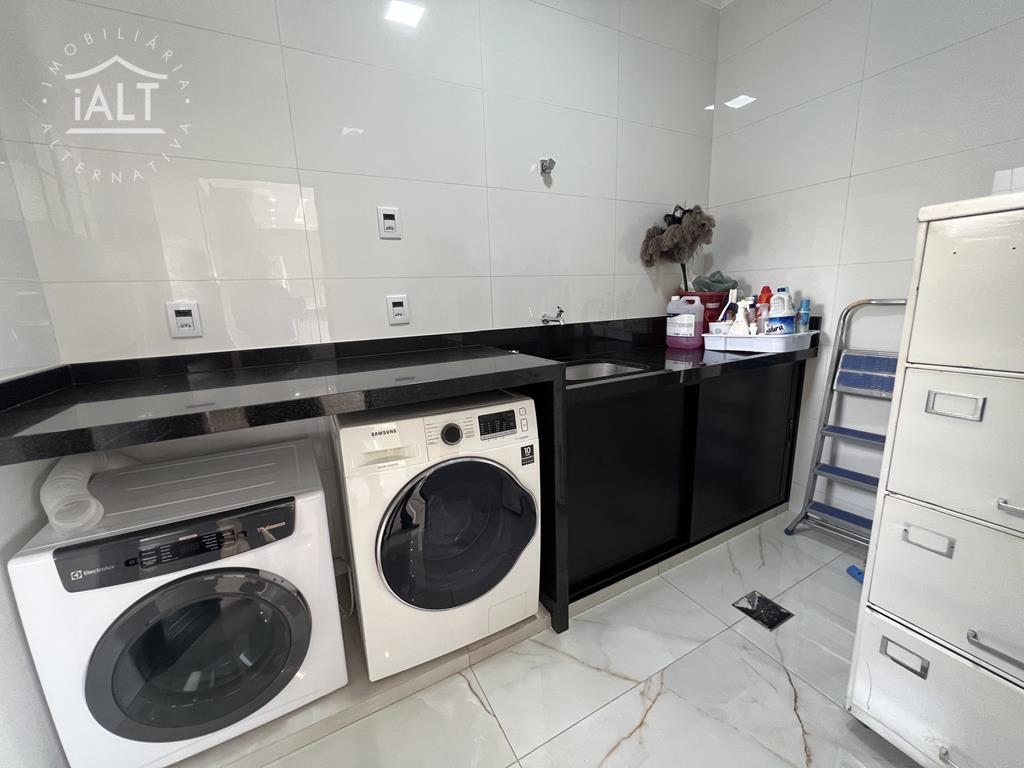 Casa à venda em Jardim Residencial Diolfen Martani, Catanduva - foto 18 de 43