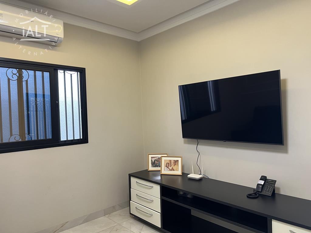 Casa à venda em Jardim Residencial Diolfen Martani, Catanduva - foto 8 de 43