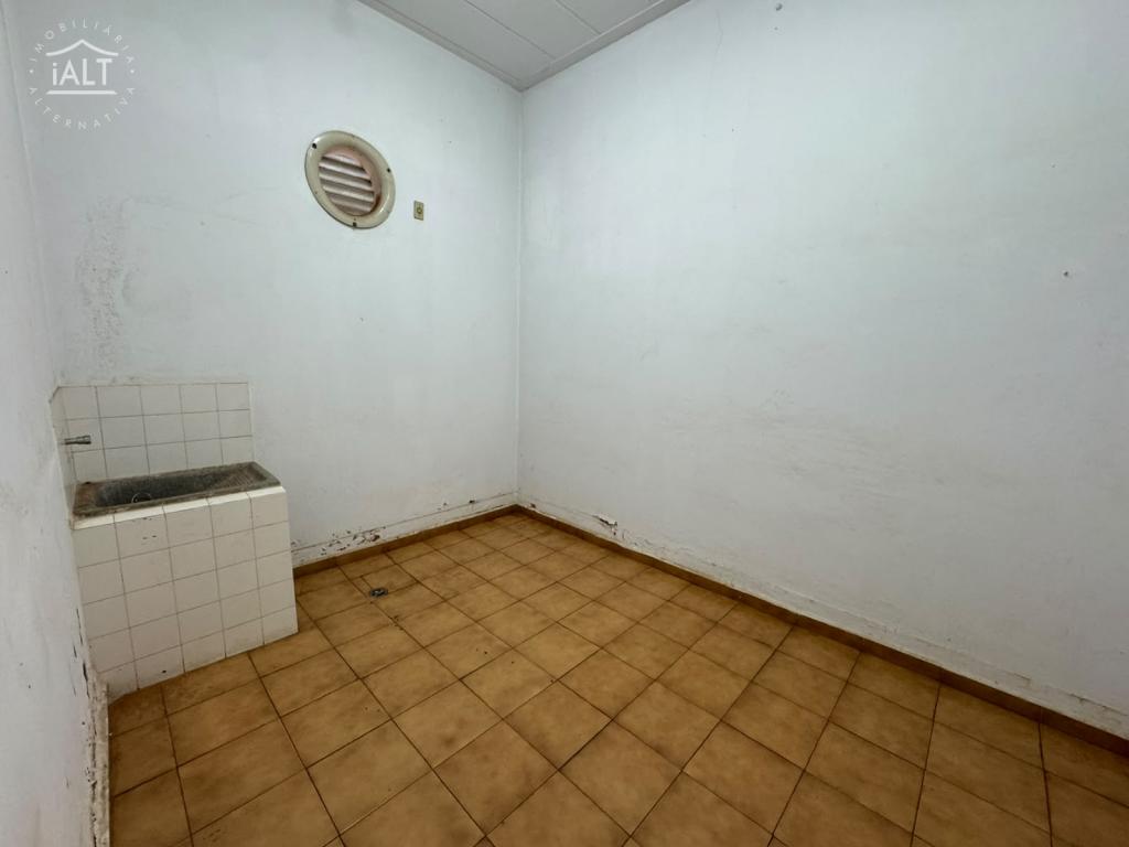 Salão para alugar em Centro, Santa Adelia - foto 3 de 6